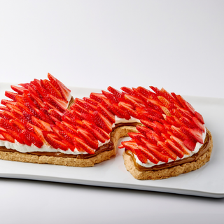 Digit - Crocante de Fresas - Our Version of the Pavlova